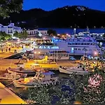 αnesi Apartment Skiathos Town