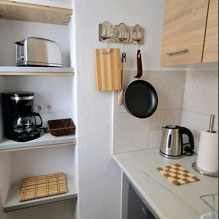 Αnesi Apartments 아파트