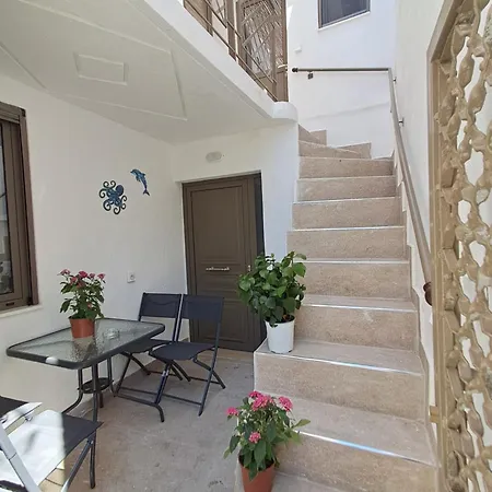 Αnesi Apartments * Skiathos Town