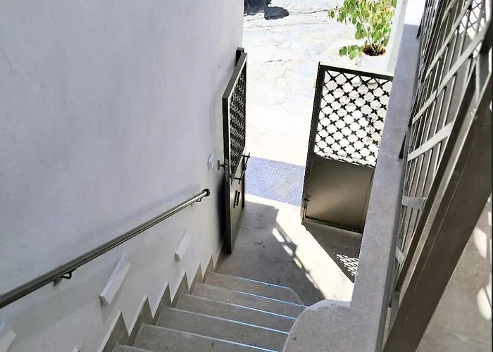 Αnesi Apartments * Skiathos Town