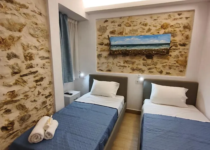 αnesi * Skiathos Town