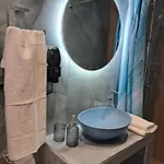 αnesi *