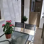 αnesi *