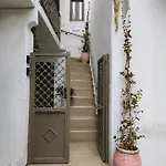 αnesi Skiathos stad