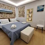 αnesi * Skiathos stad